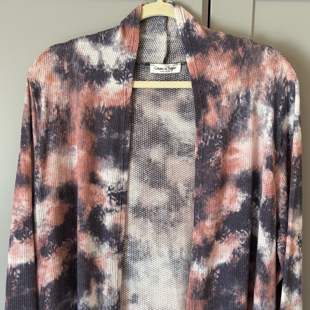 Lightweight Long Sleeve Women's Cardigan, Pockets, Open Front Made in the USA - Picture 3 of 8